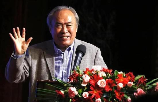 国产精自产拍久久久久久蜜
