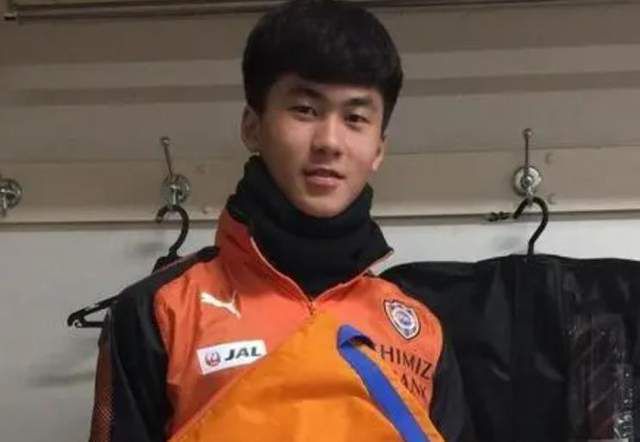四色成人