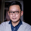 偷偷要色偷偷看